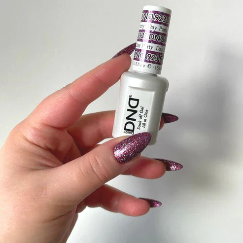 DND Gel Polish #923 - Day Party