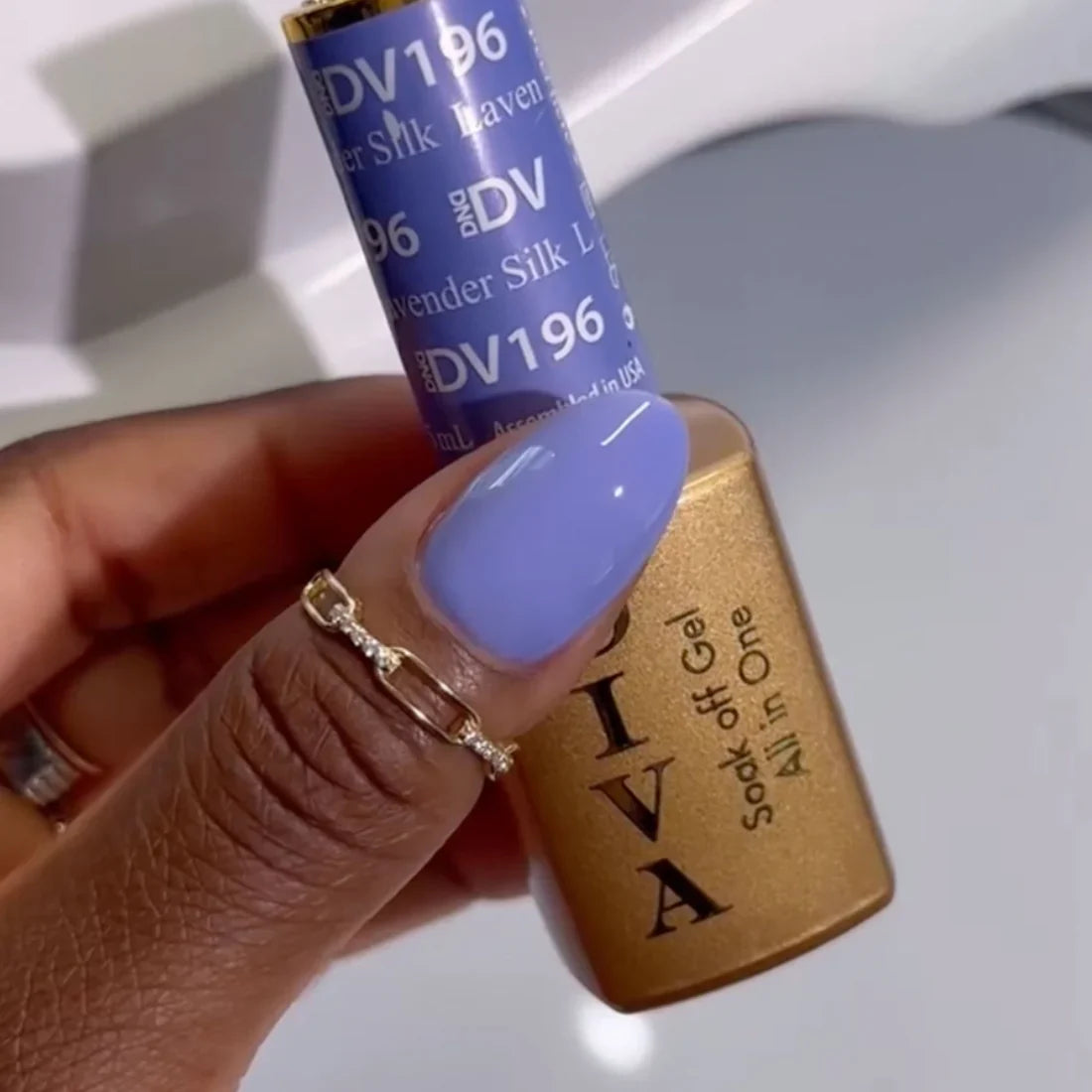 DIVA Gel Polish #196 - Lavender Silk