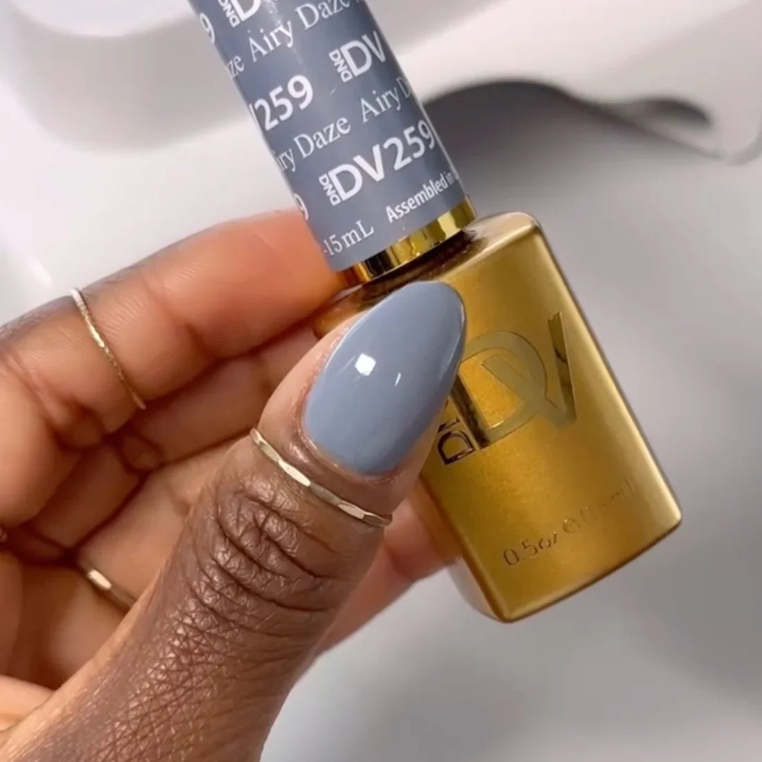 DIVA Gel Polish #259 - Airy Daze