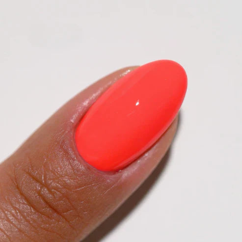 DND Gel Polish #811 - Guava