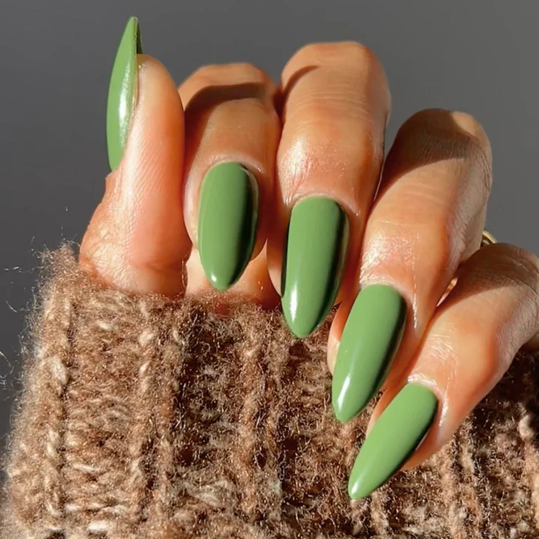 DIVA Gel Polish #284 - Olive Green
