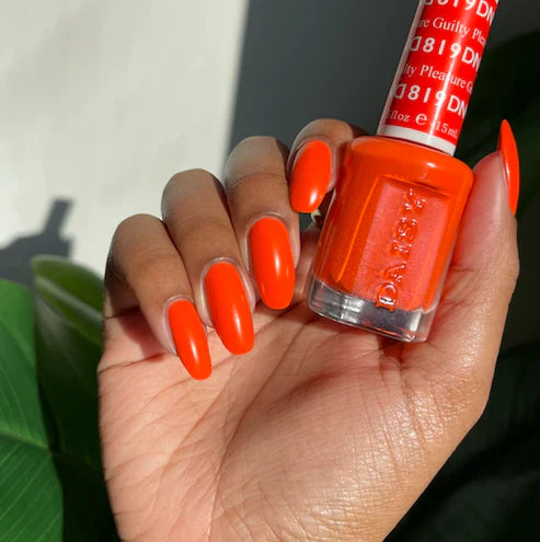 DND Gel Polish #819 - Guilty Pleasure
