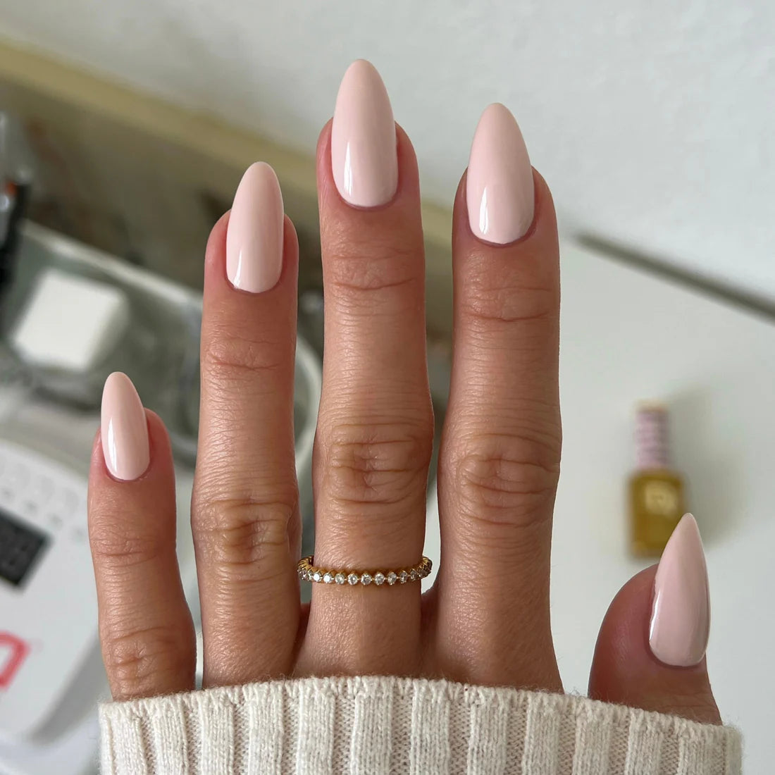 DIVA Gel Polish #044 - Spill The Tea