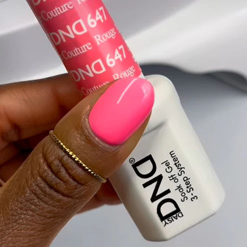 DND Gel Polish #647 - Rouge Couture