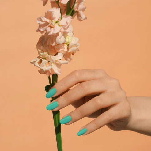 DND Gel Polish #569 - Green Spring