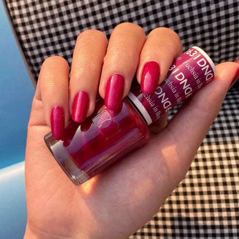 DND Gel Polish #631 - Fuschia in the Beauty
