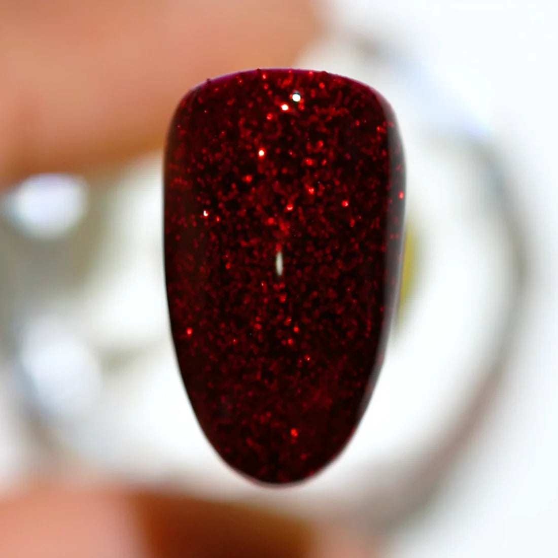 DND Gel Polish #548 - Red Carpet