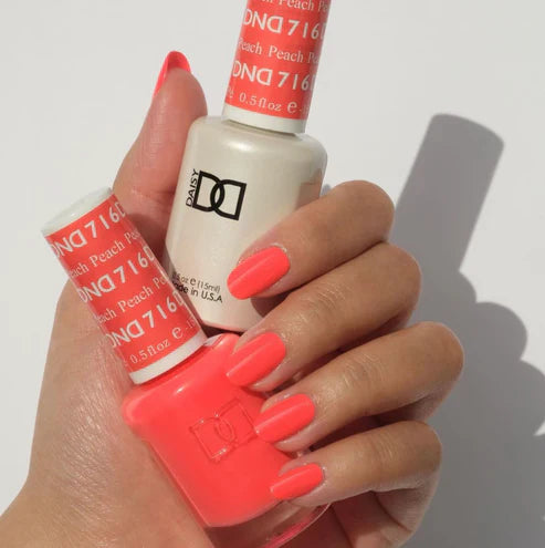 DND Gel Polish #716 - Peach