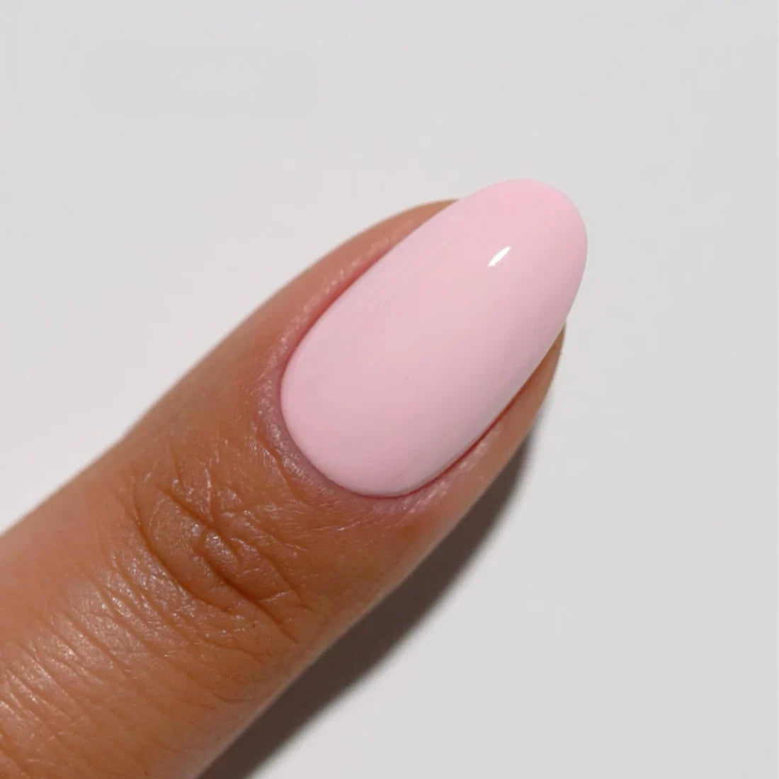 DIVA Gel Polish #098 - Wanna Kiss?