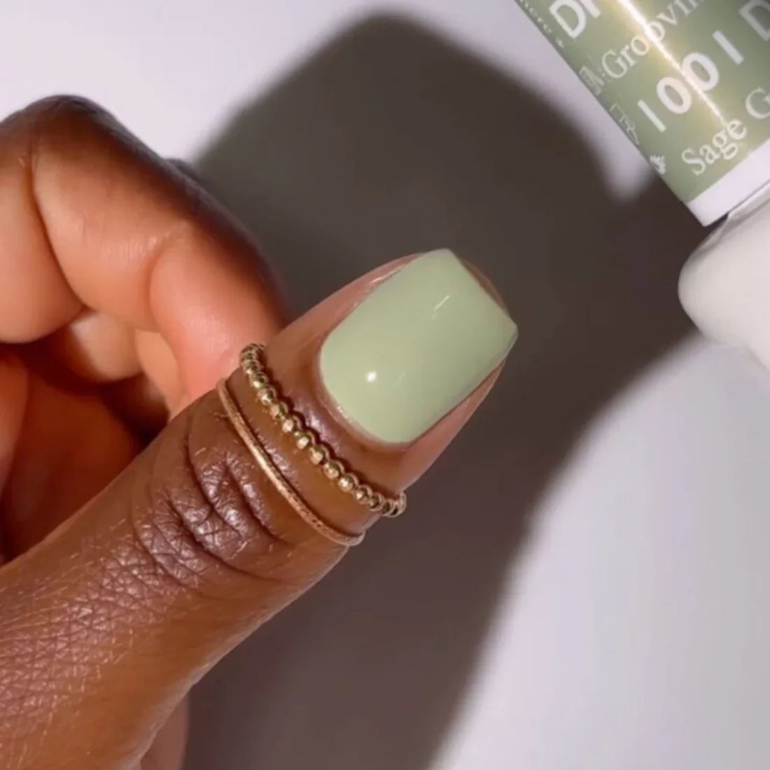 DND Gel Polish #1001 - Sage Groovin