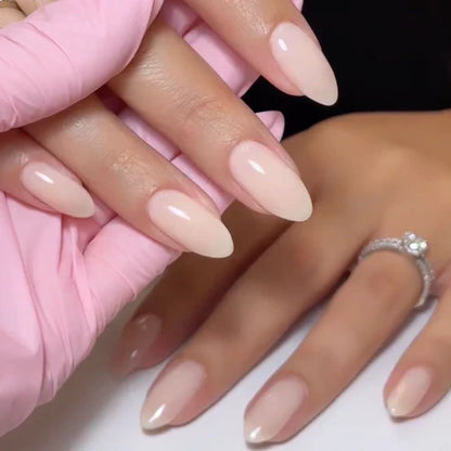 DND Gel Polish #858 - Sandy Nude