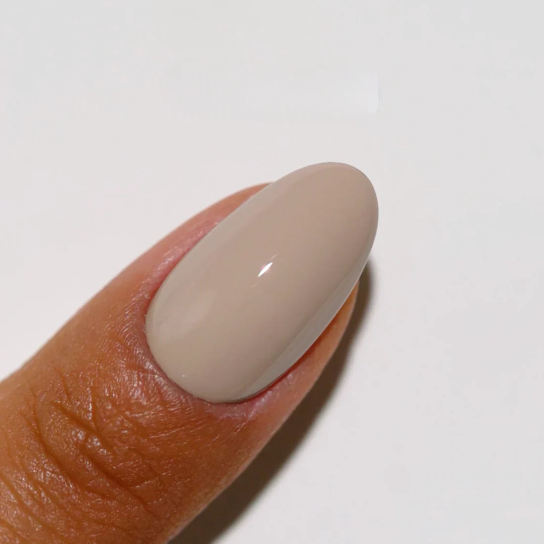 DND Gel Polish #983 - Slinky Taupe