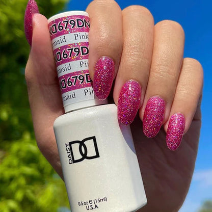DND Gel Polish #679 - Pink Mermaid