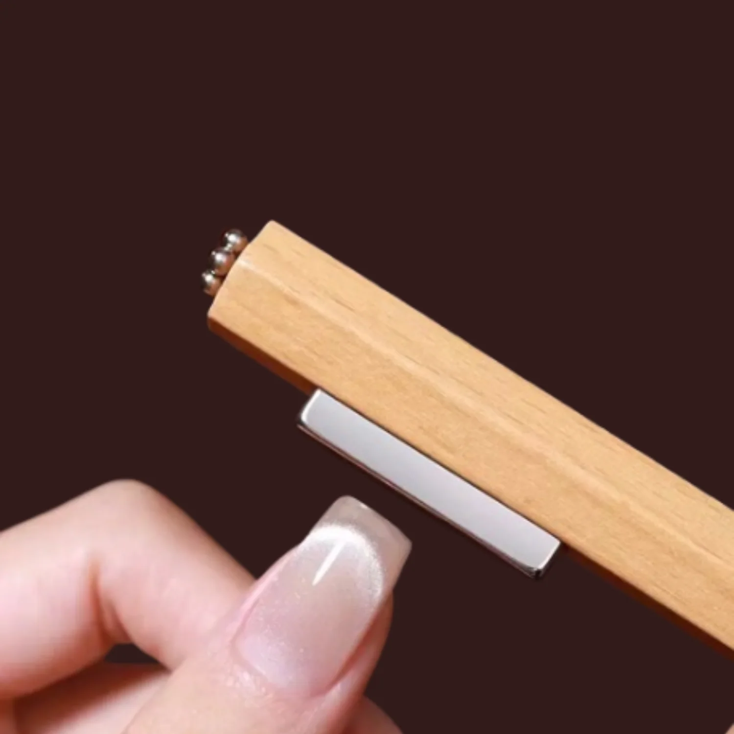 3-in-1 Wooden Handle Cat Eye Nail Magnet
